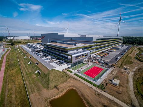 nike logistiek|Nike distribution center logistics.